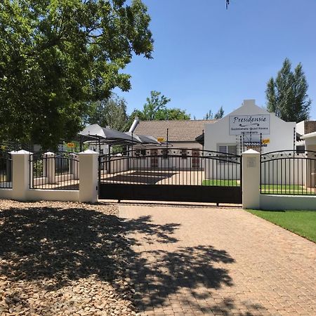 Presidensie Guest Rooms Potchefstroom Ngoại thất bức ảnh