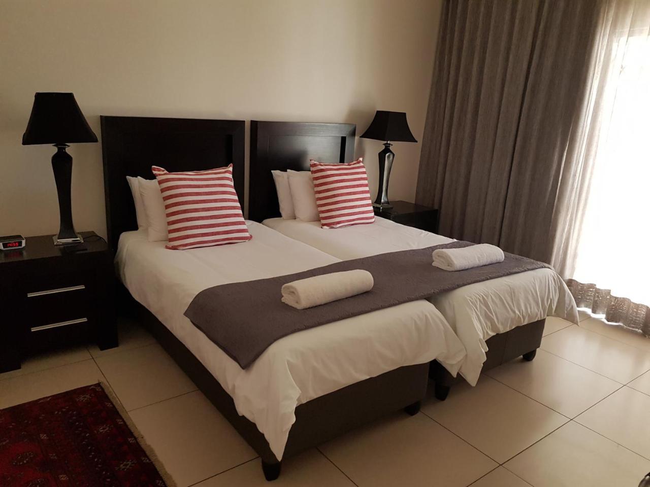 Presidensie Guest Rooms Potchefstroom Ngoại thất bức ảnh