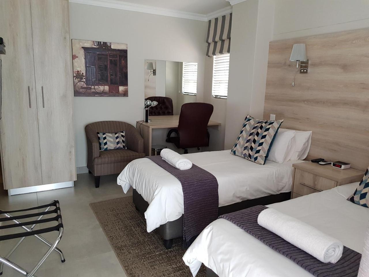 Presidensie Guest Rooms Potchefstroom Ngoại thất bức ảnh